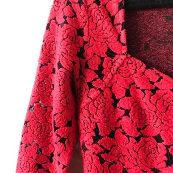 Mink Pink- Mini Dress Red Black And Red Rose Jacquard Dress - Picture 4 of 8